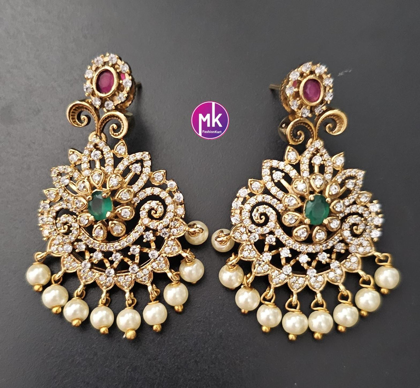 Premium Quality Kemp Stone Necklace with beautiful pendent and matching Earrings - Fashion Jewelry - MK Fashionkart