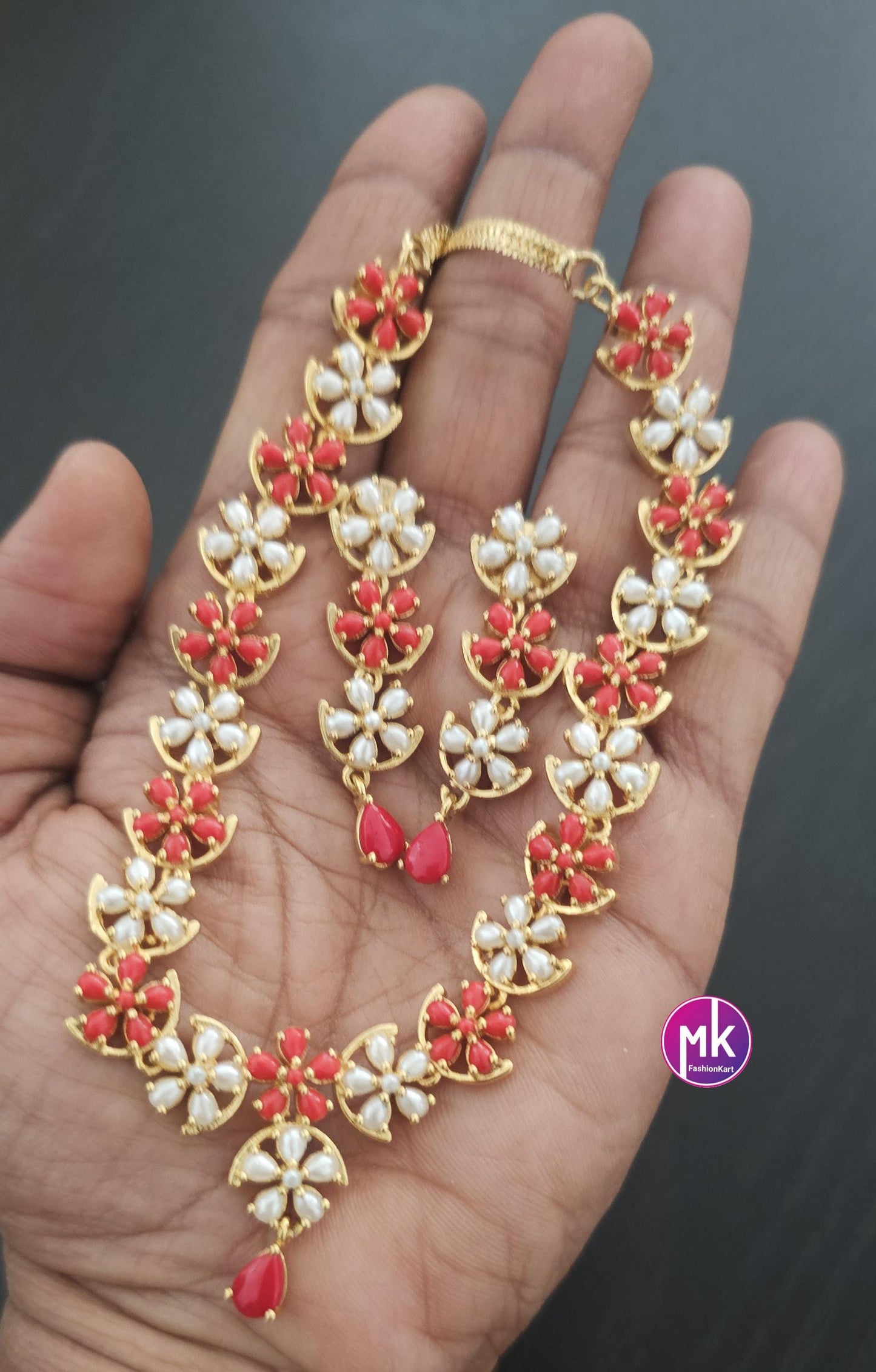 Celebrity style beautiful Pearl Coral Necklace w matching beautiful Earrings - Adult cum Teen Necklace - MK Fashionkart - Fashion Jewelry