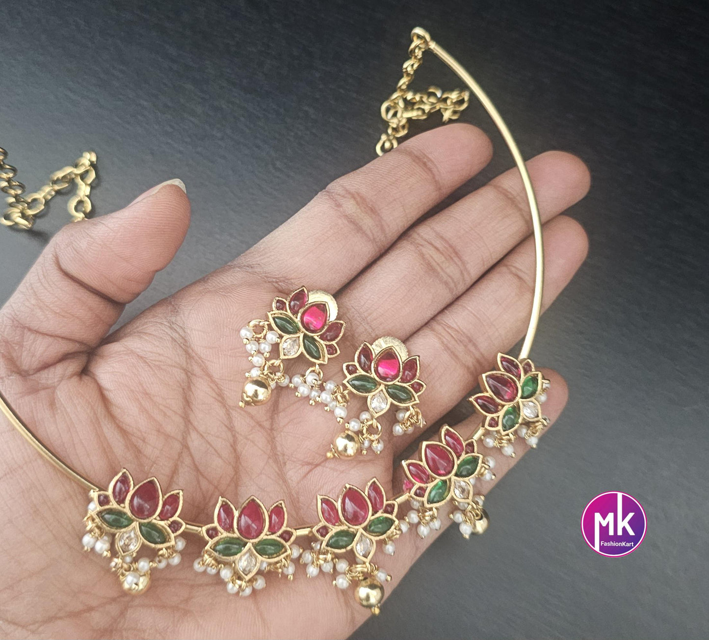 Premium Quality Matte finish Kemp stone Lotus design Hasli Necklace w Beautiful Earrings - MK Fashionkart - Fashion Jewelry