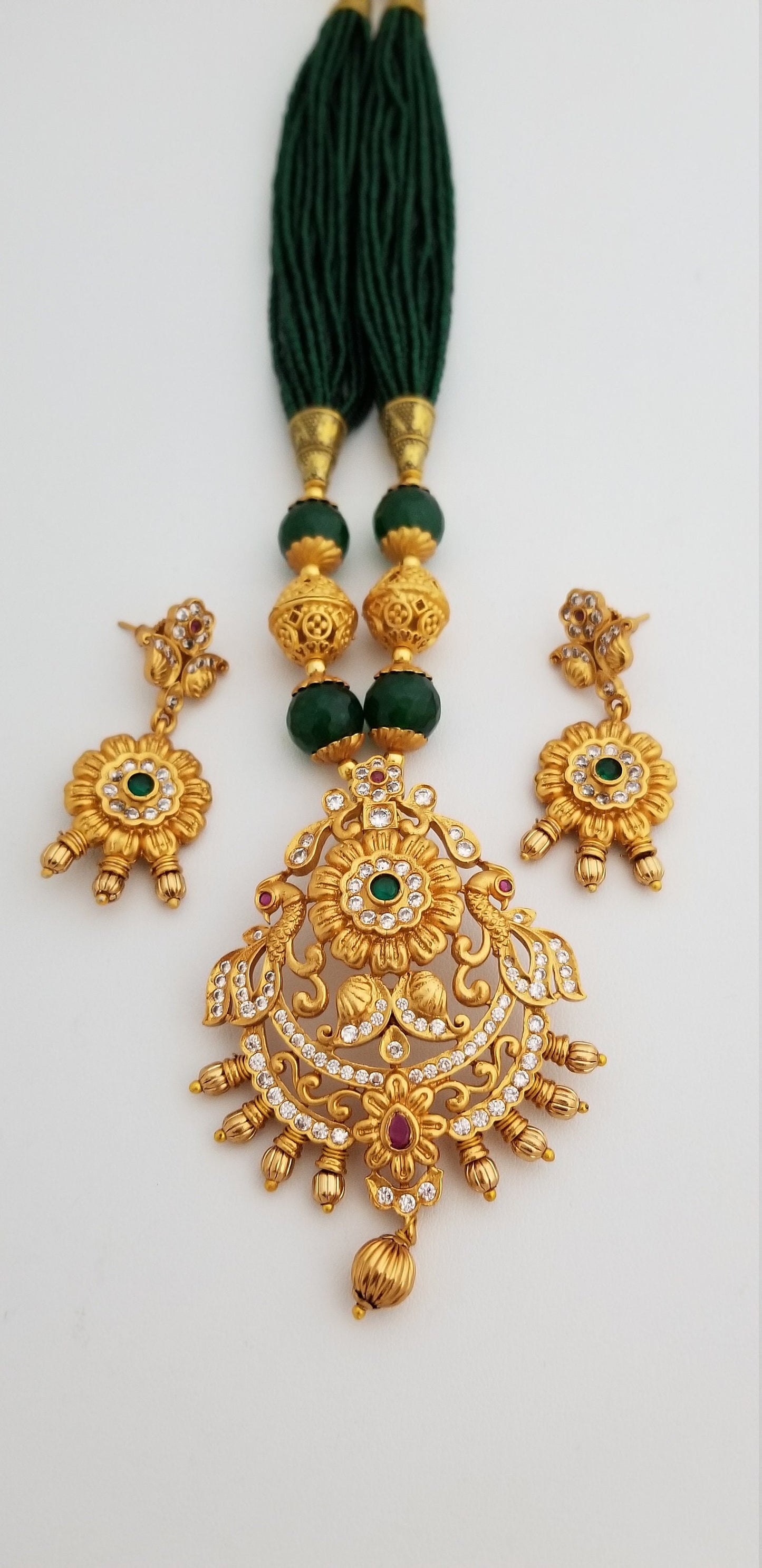 Matte Finish Flower Pendent with bead chain and Marching Earrings - MK Fashionkart - Indian Jewelry- Indian Jewelry