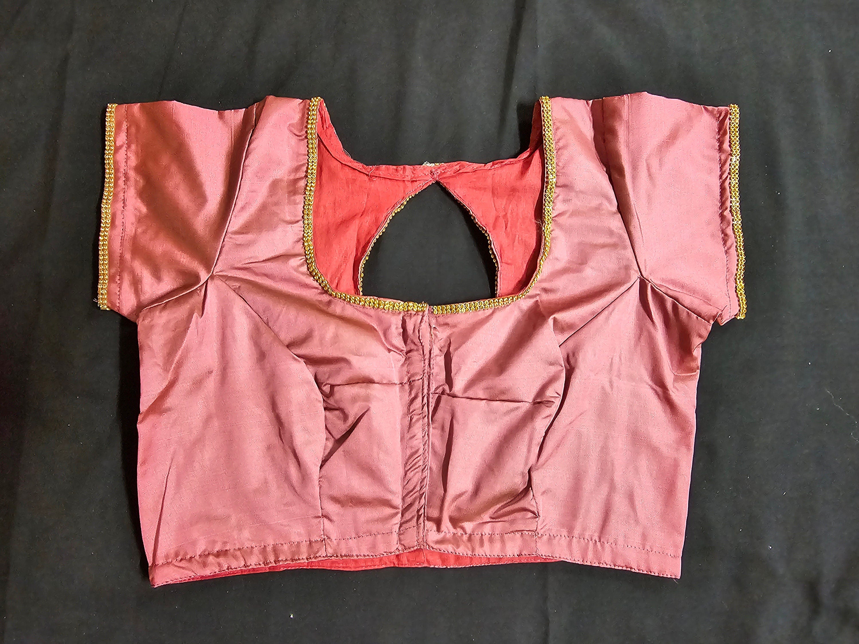 Arani soft silk saree big putta work rich pallu and contrast stitched Blouse - Blouse size 36 (Self alter Upto 40)