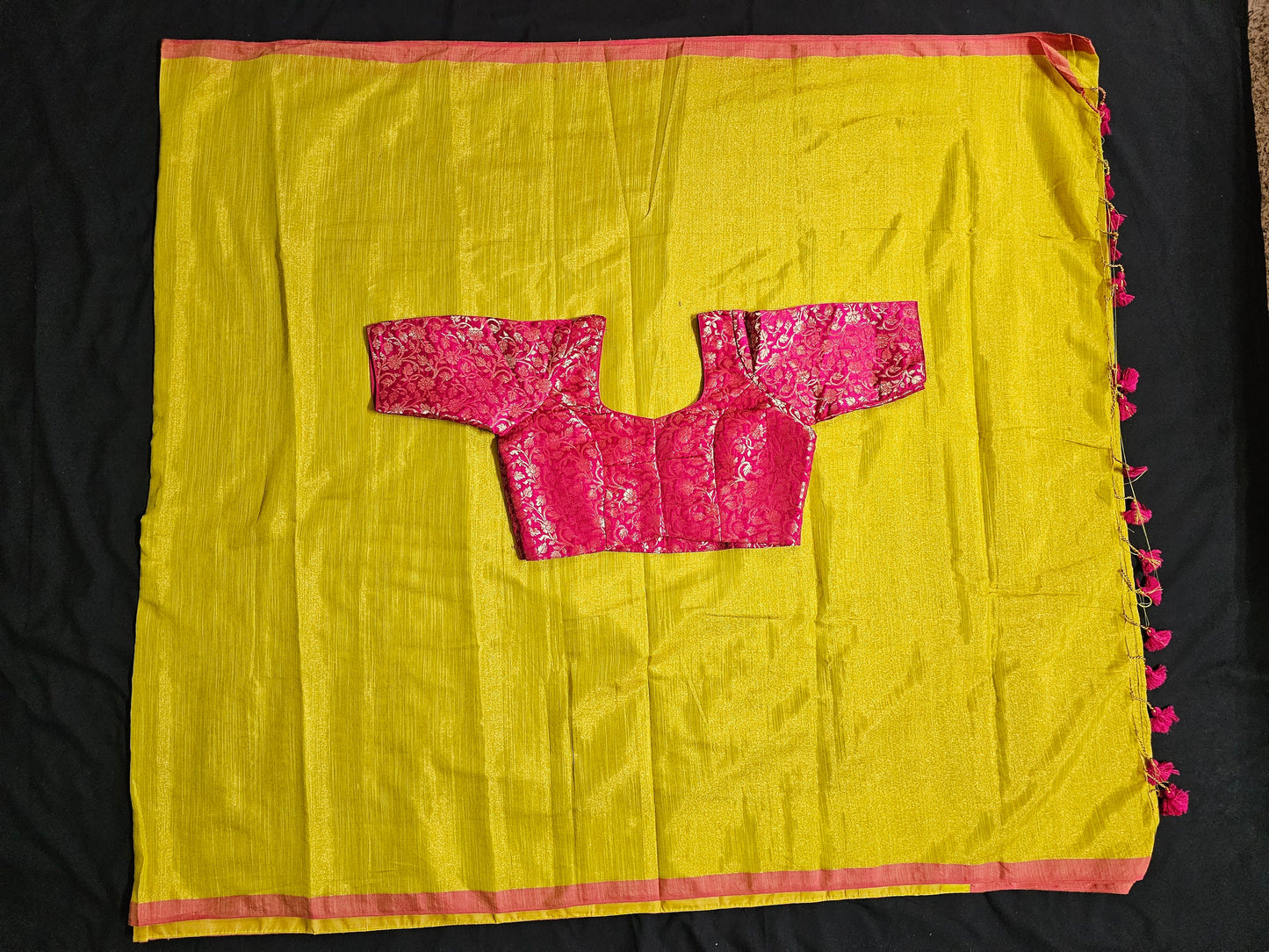 Azhagi Magil Tissue Linen Silk Lite green Saree with pink blouse- Saree  with stitched blouse - Blouse size 36 (Self alter Upto 38)