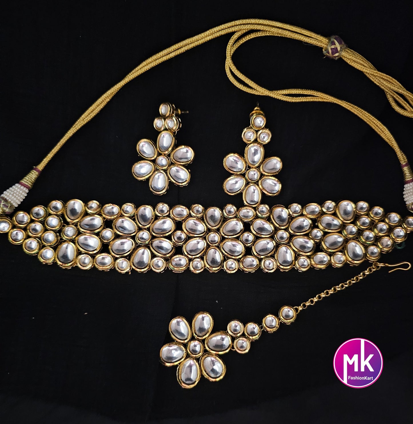 Bollywood Jaipur high quality Kundan with back meenakari work Flower design Choker, matching Earrings and Tikka - MK Fashionkart