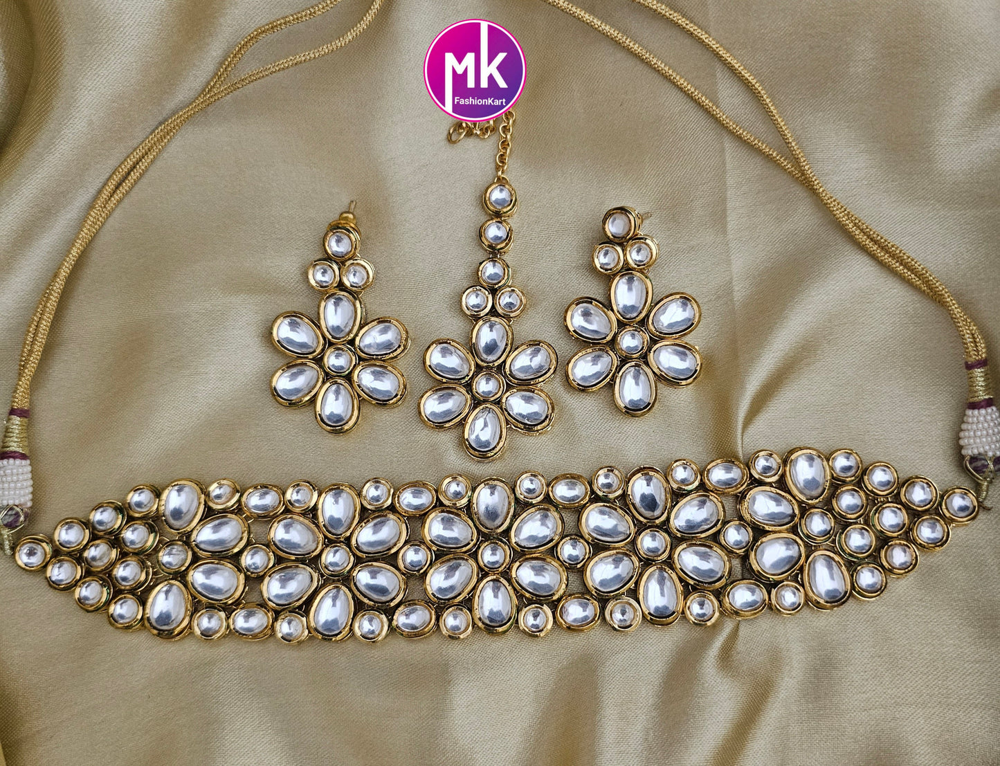 Bollywood Jaipur high quality Kundan with back meenakari work Flower design Choker, matching Earrings and Tikka - MK Fashionkart