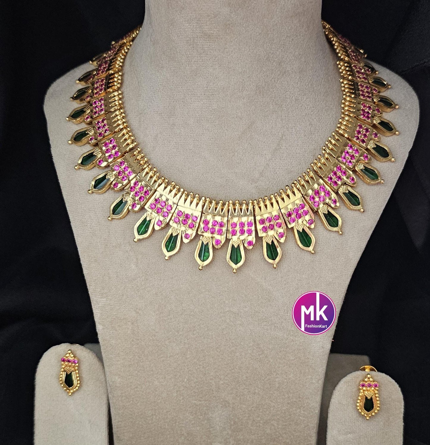Traditional Bridal/Wedding Kerala style Gold finish palakka Big Necklace with matching Earrings - MK Fashionkart - Fashion Jewelry
