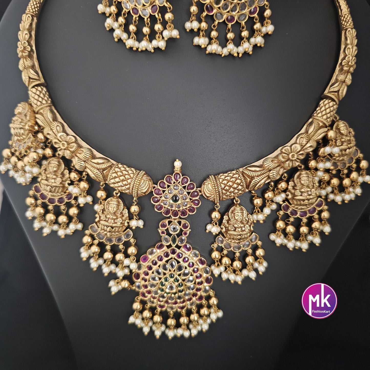 Lakshmi Premium quality Kemp stone Matt gold finish big Necklace with pendent matching and big Earrings - Bridal Necklace - MK Fashionkart