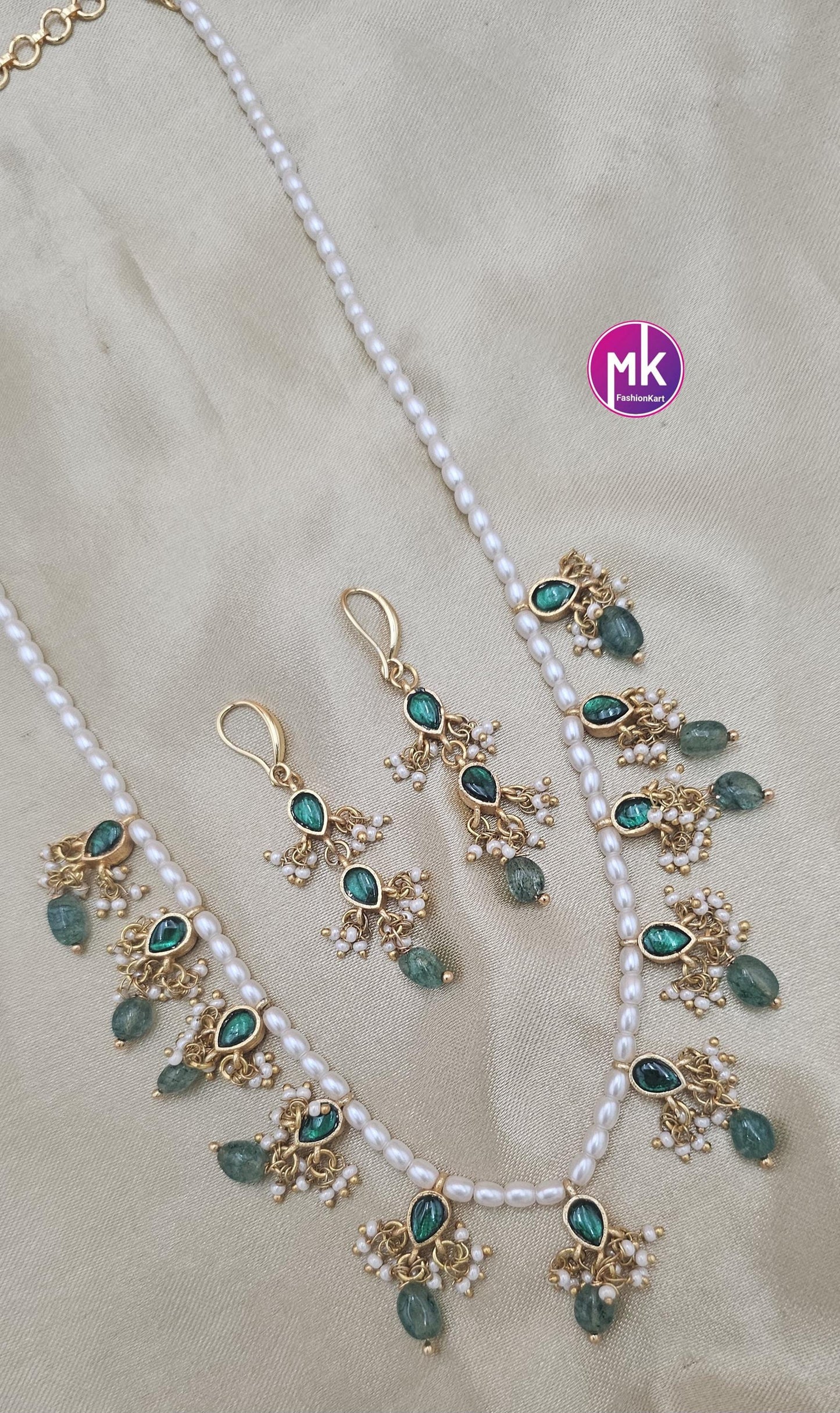Jadau Kundan handmade Necklace with pearls and matching cute Earrings - Lite weight Jewelry - Fashion Jewelry - MK Fashionkart