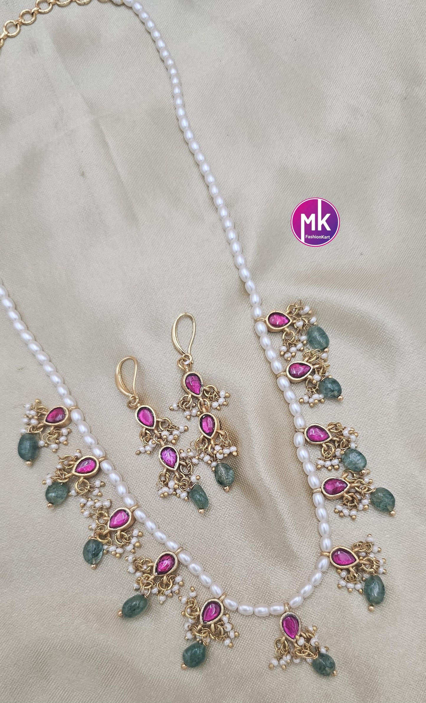 Jadau Kundan handmade Necklace with pearls and matching cute Earrings - Lite weight Jewelry - Fashion Jewelry - MK Fashionkart