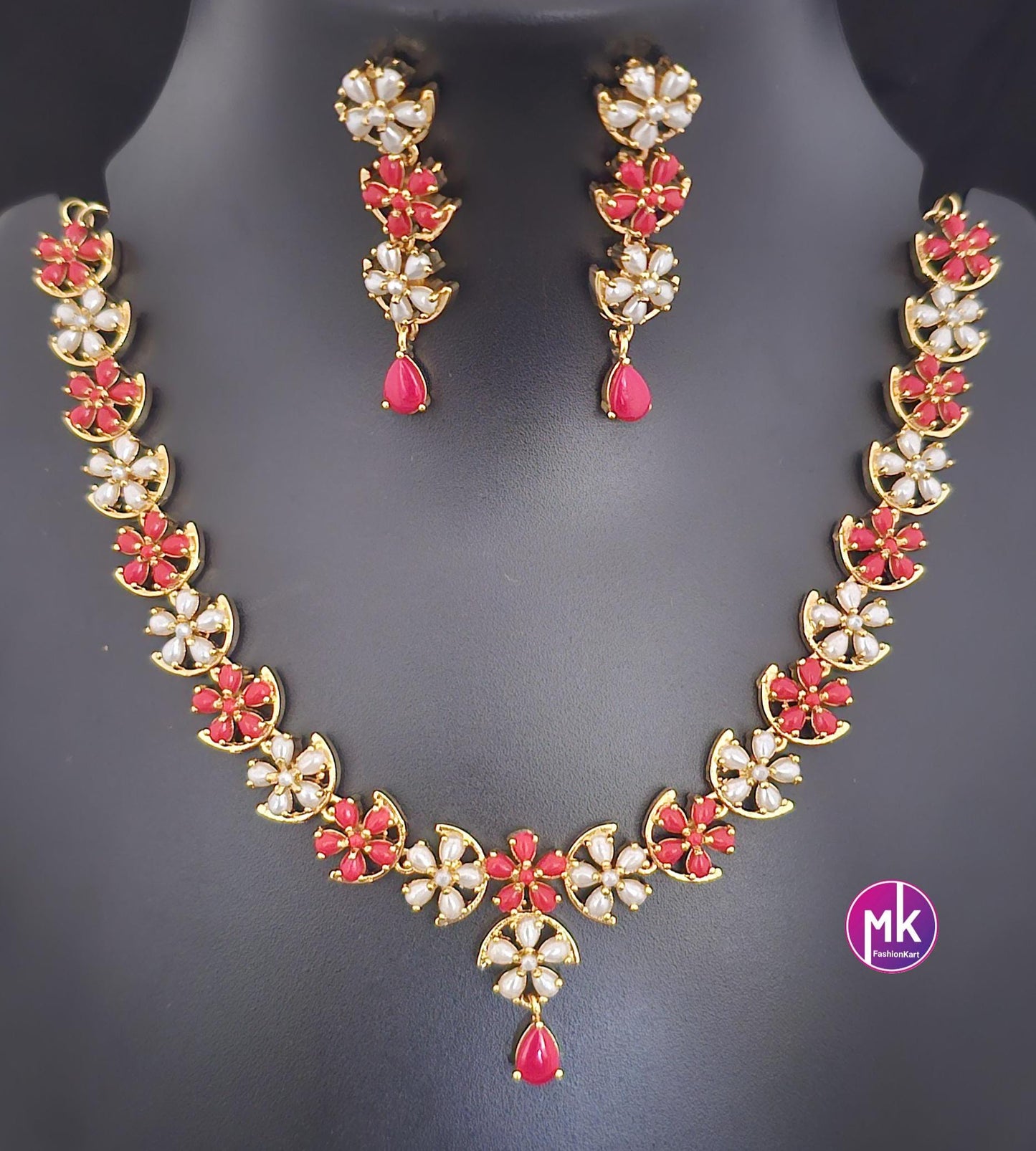 Celebrity style beautiful Pearl Coral Necklace w matching beautiful Earrings - Adult cum Teen Necklace - MK Fashionkart - Fashion Jewelry
