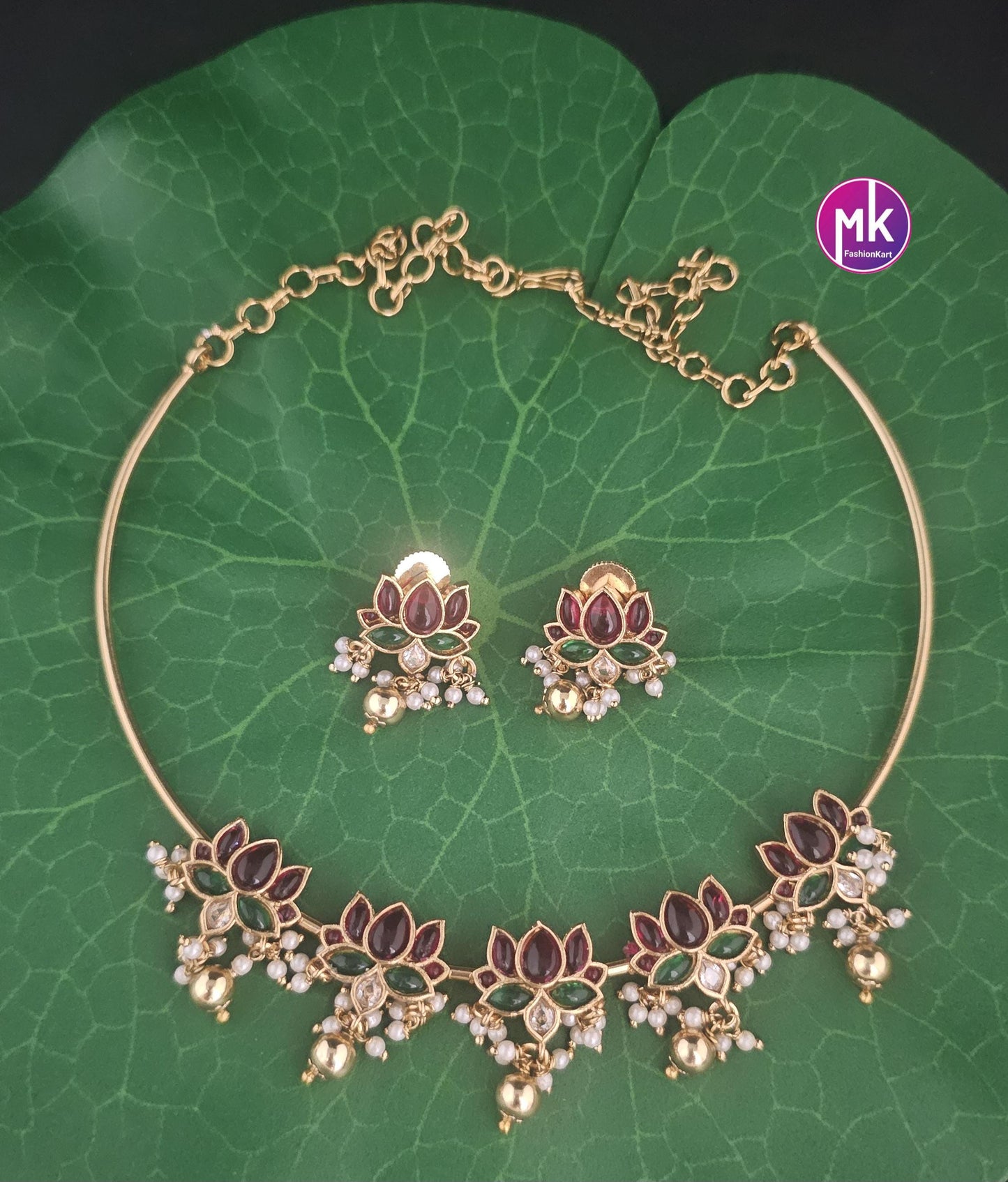 Premium Quality Matte finish Kemp stone Lotus design Hasli Necklace w Beautiful Earrings - MK Fashionkart - Fashion Jewelry