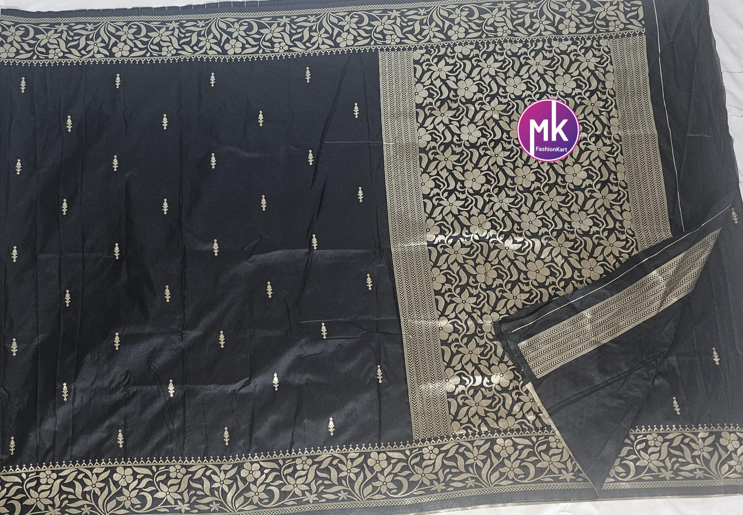 Purple and Black Color Beautiful pure Katan Silk Banarasi Soft Silk Saree w Golden border with running blouse (unstitched) - MK Fashionkart
