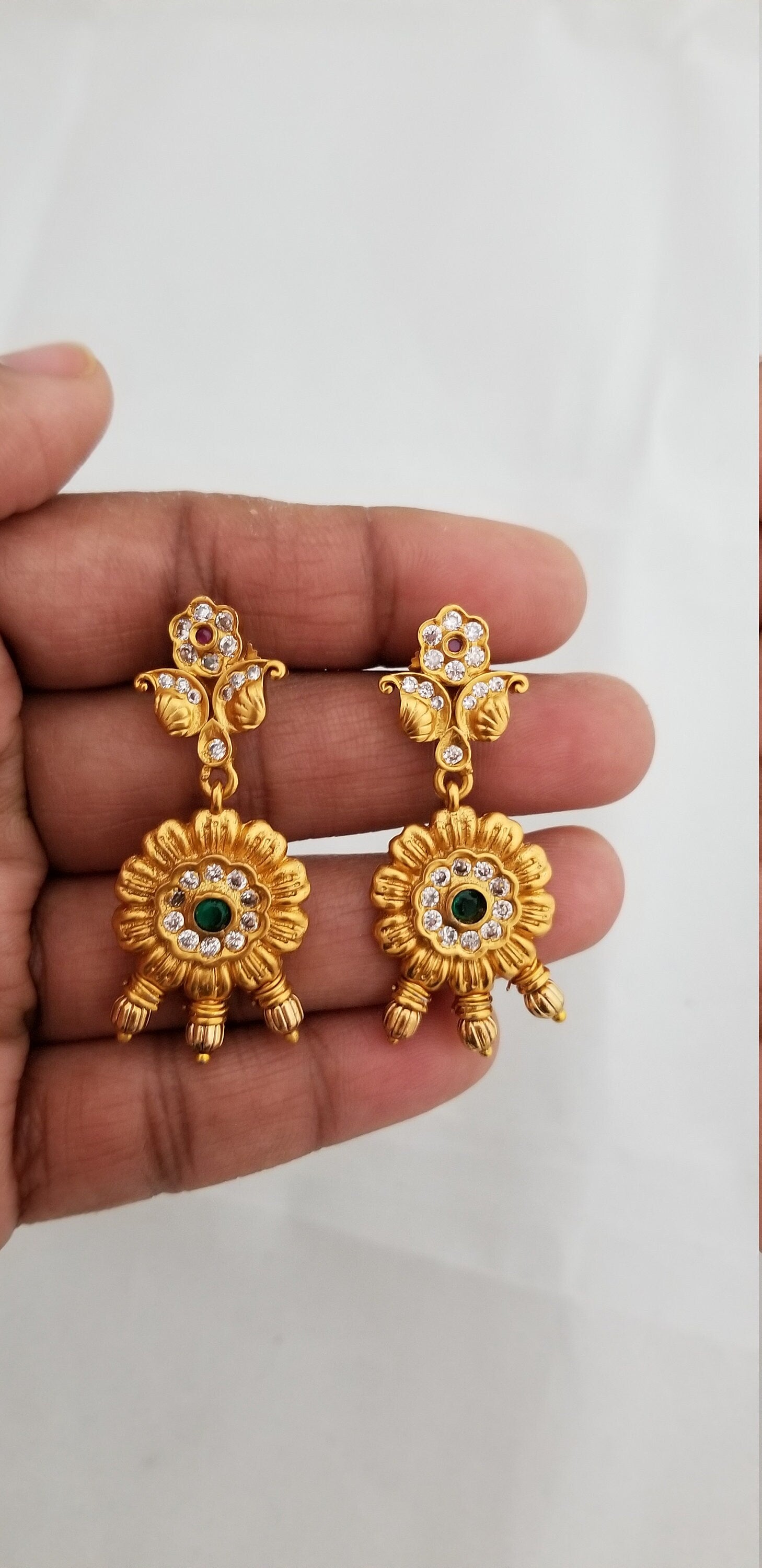 Matte Finish Flower Pendent with bead chain and Marching Earrings - Indian Jewelry- Indian Jewelry