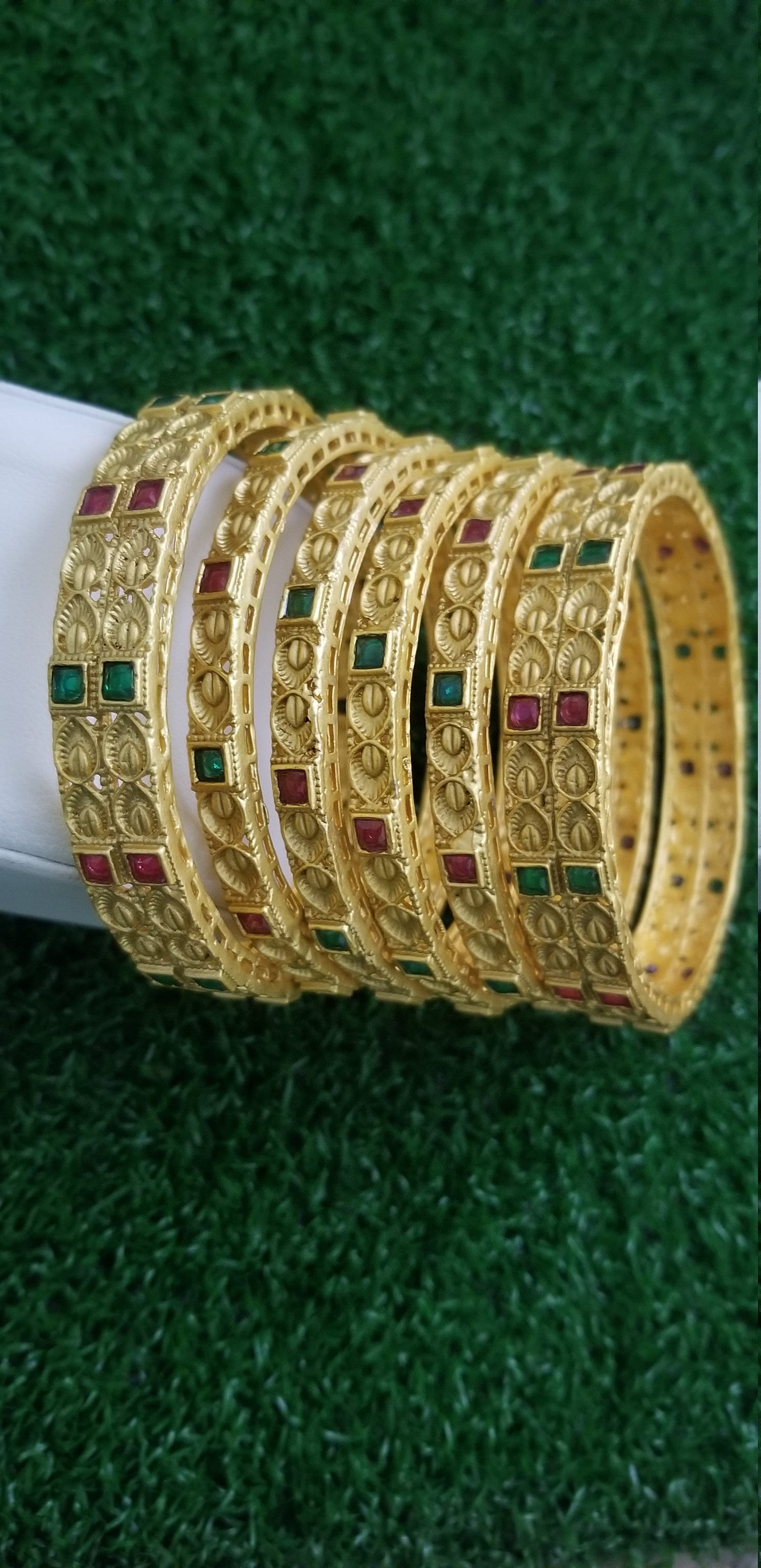 Matte finish Bangles with Red and Green AD stone -set of 6 bangles -  Size 2.6