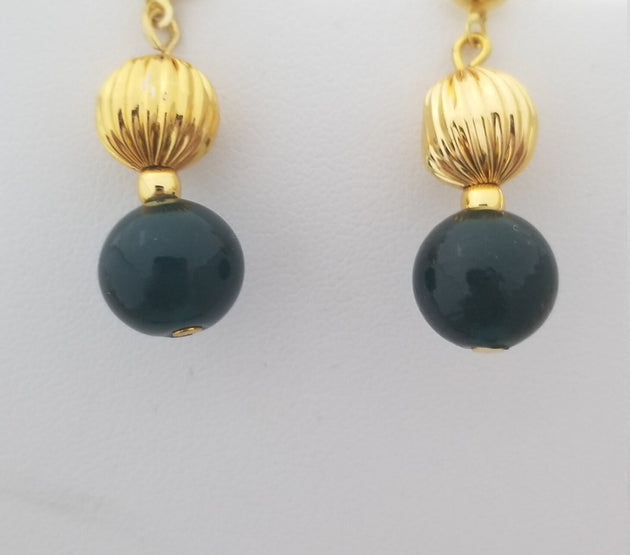 Green Bead with Gold bead chain with matching Earrings