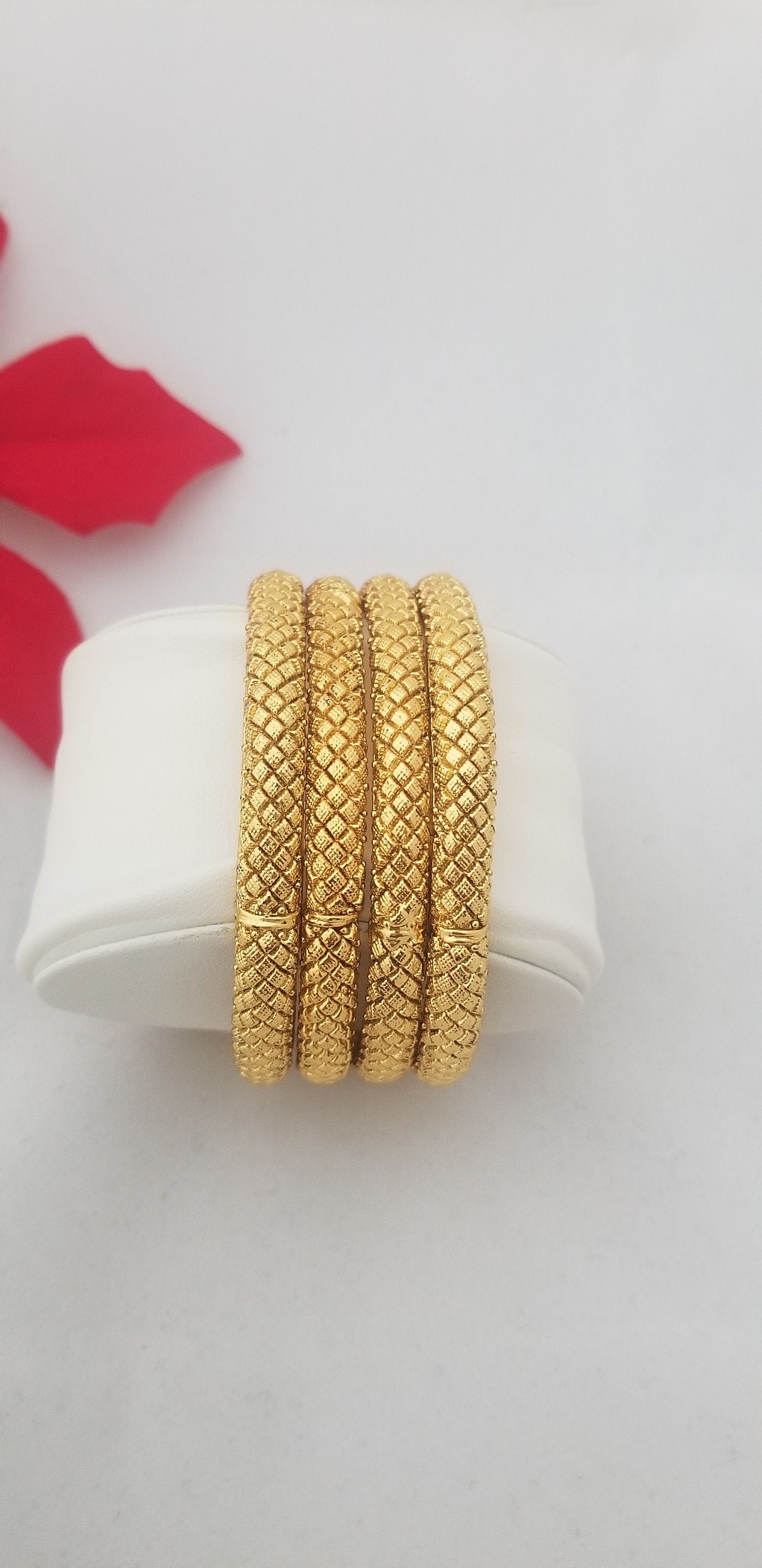 Gold Finish Checked design bangles - Set of 4 bangles - Size 2.6