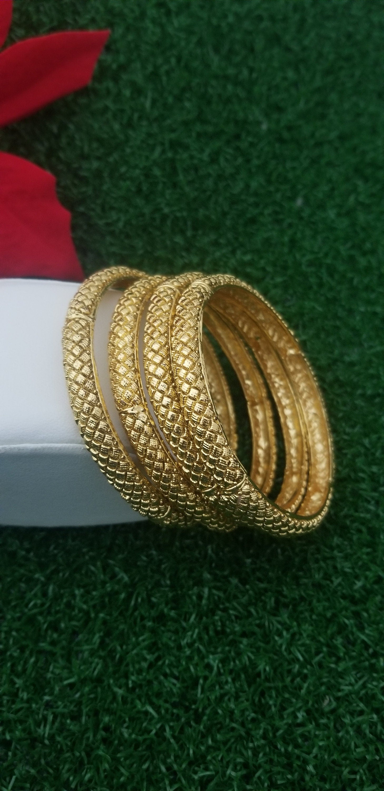 Gold Finish Checked design bangles - Set of 4 bangles - Size 2.6