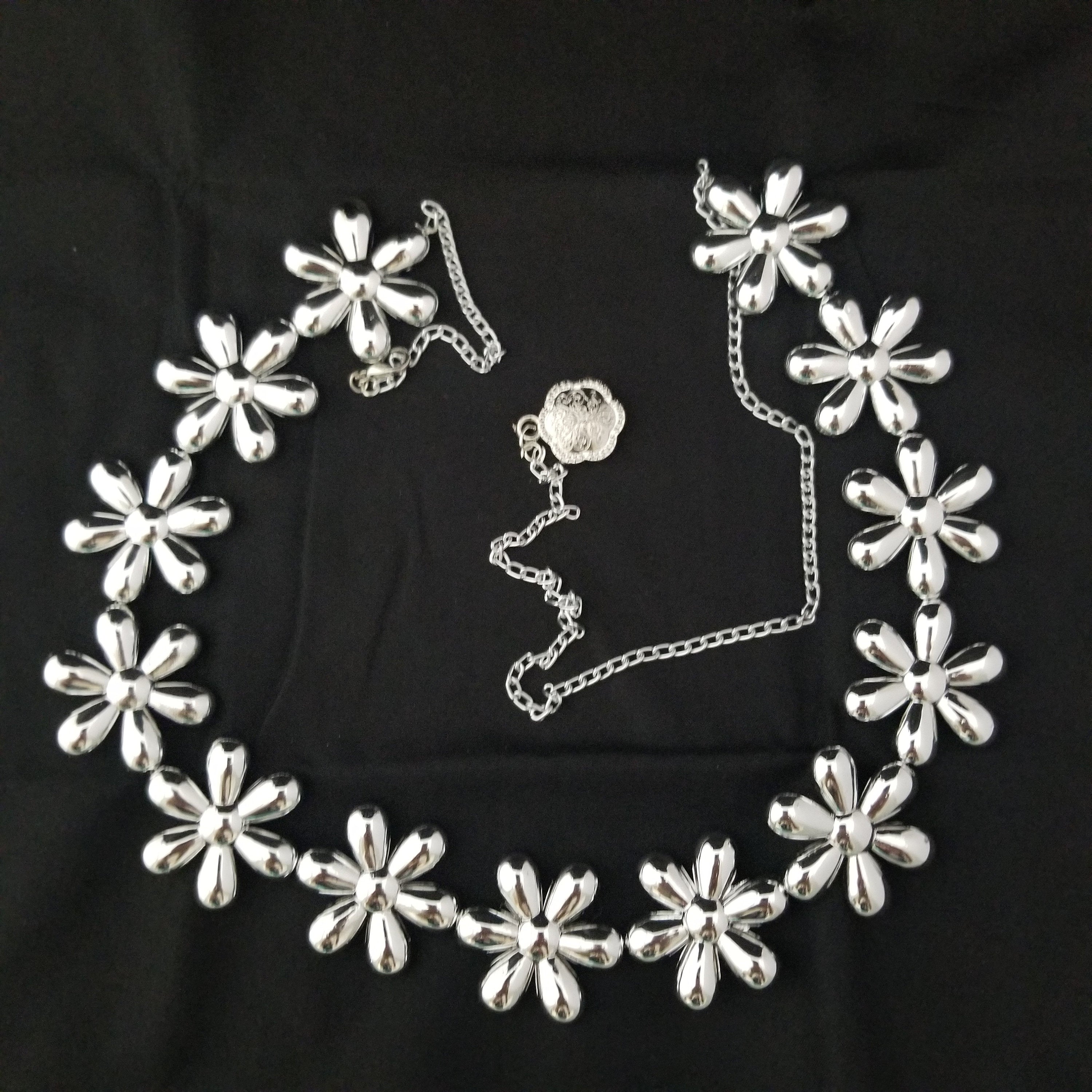 Flower Type Acrylic bead Hip belt with adjustable hook - Hip belt - Lehenga belt - Saree Belt