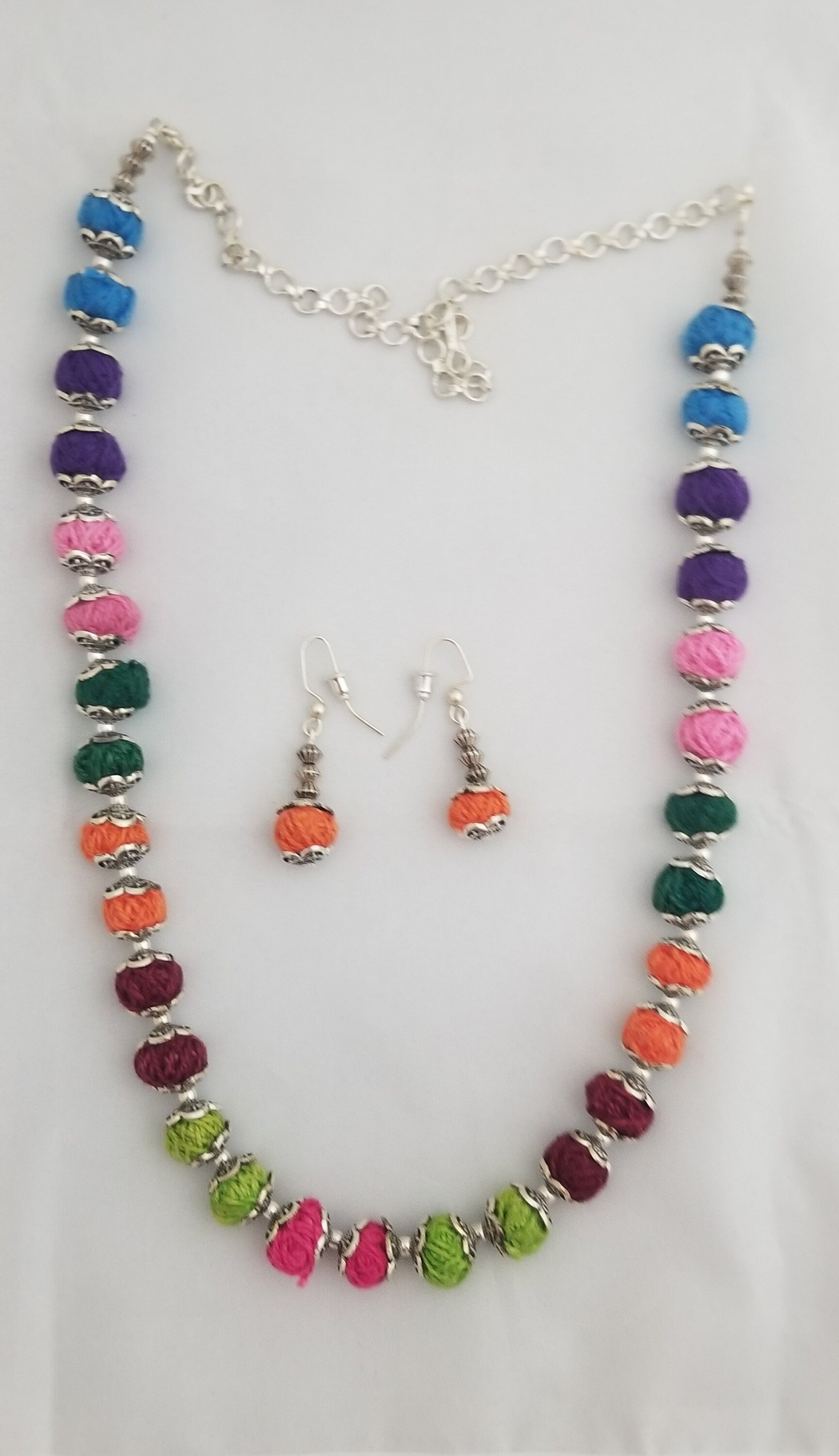 Multi-color thread beads chain with Earrings