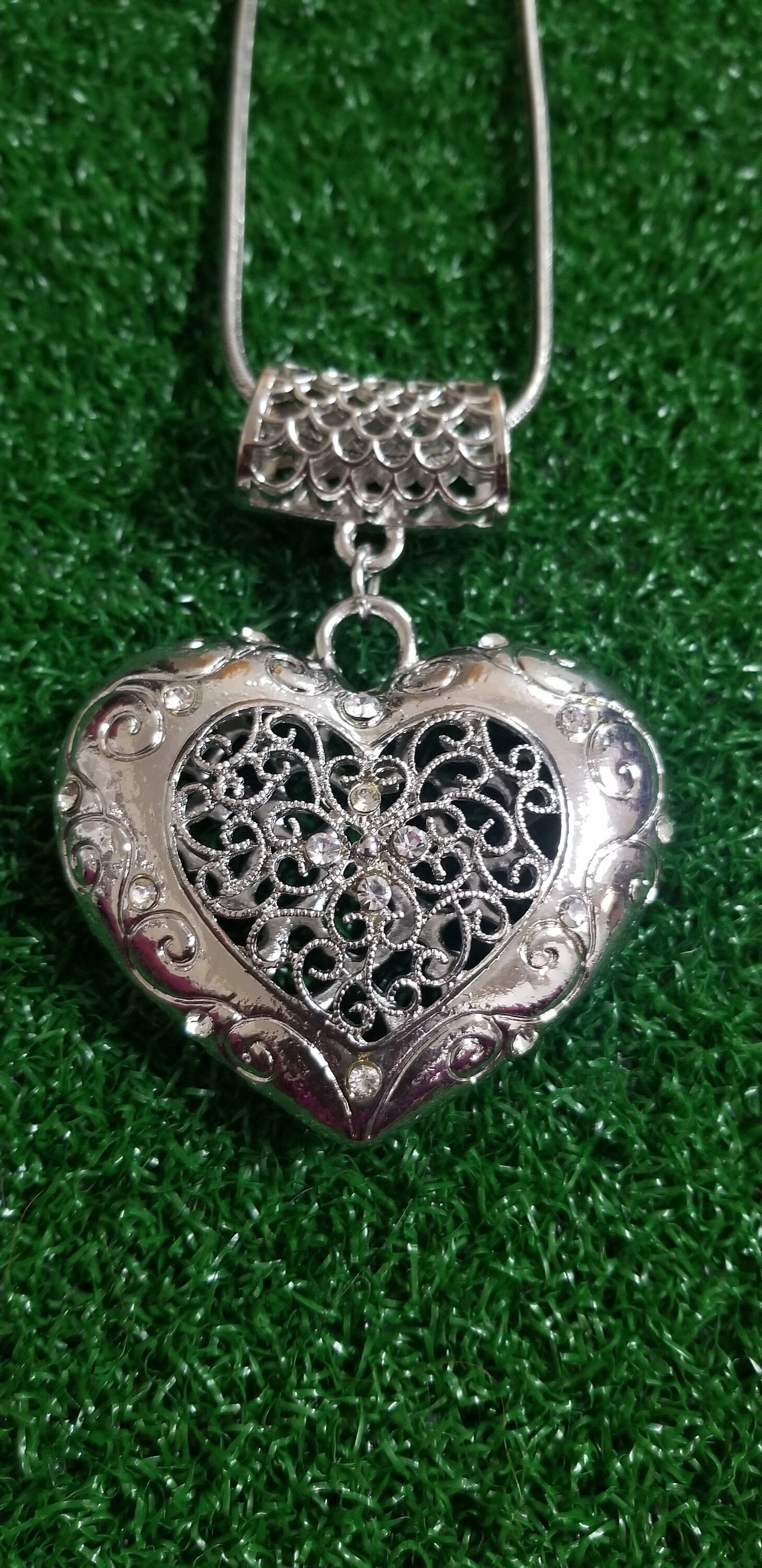 Oxidized Silver Heart shape pendent with Chain