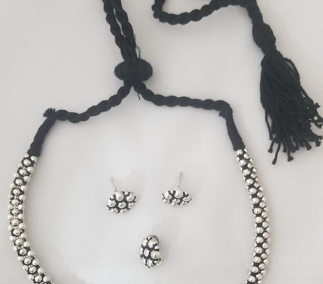 Premium quality Antique Silver Choker with matching Earrings and nose pin