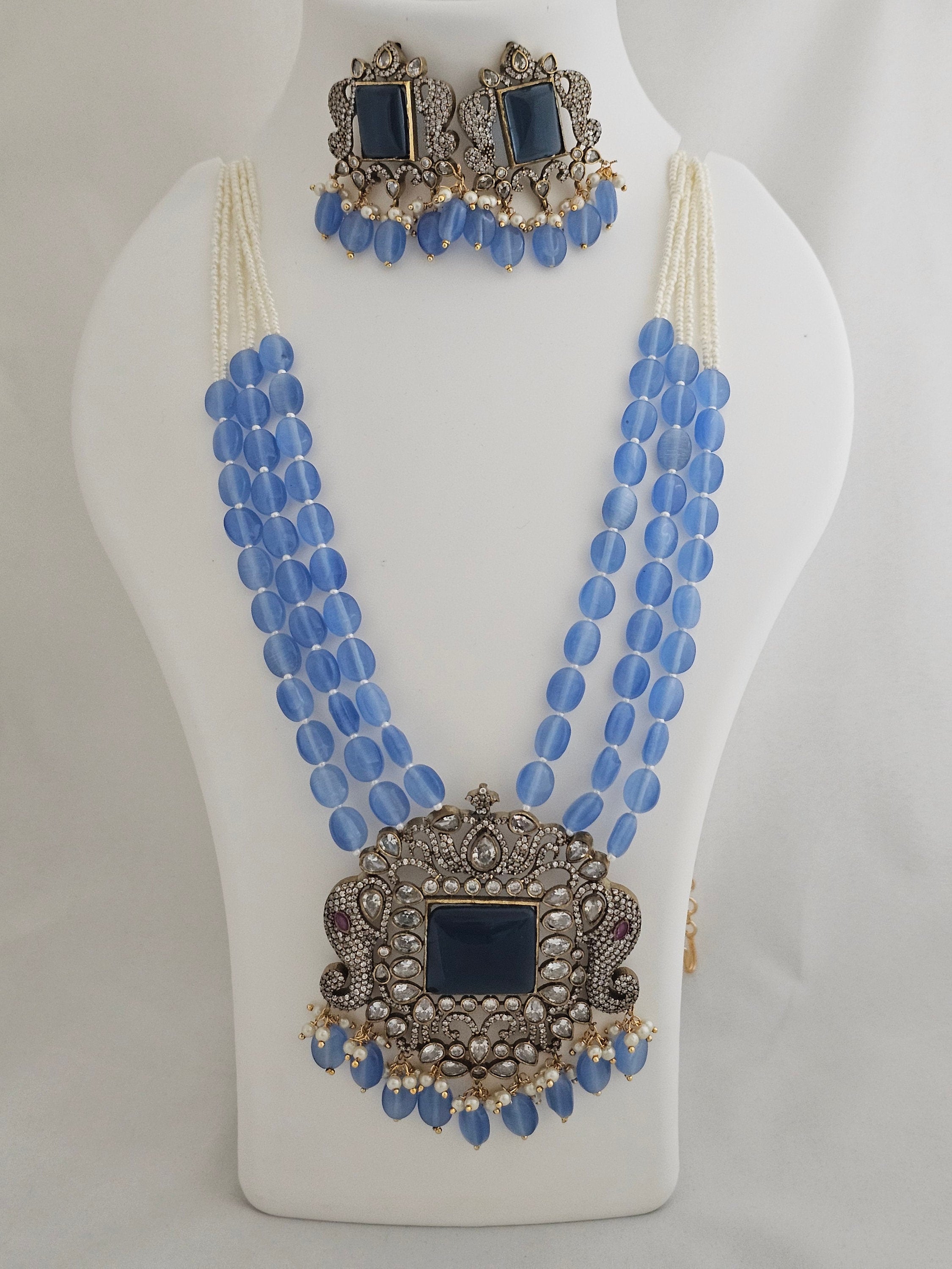 Premium Quality Triple layer Victorian pendent with Monalisa bead long mala with Beautiful Victorian Earrings
