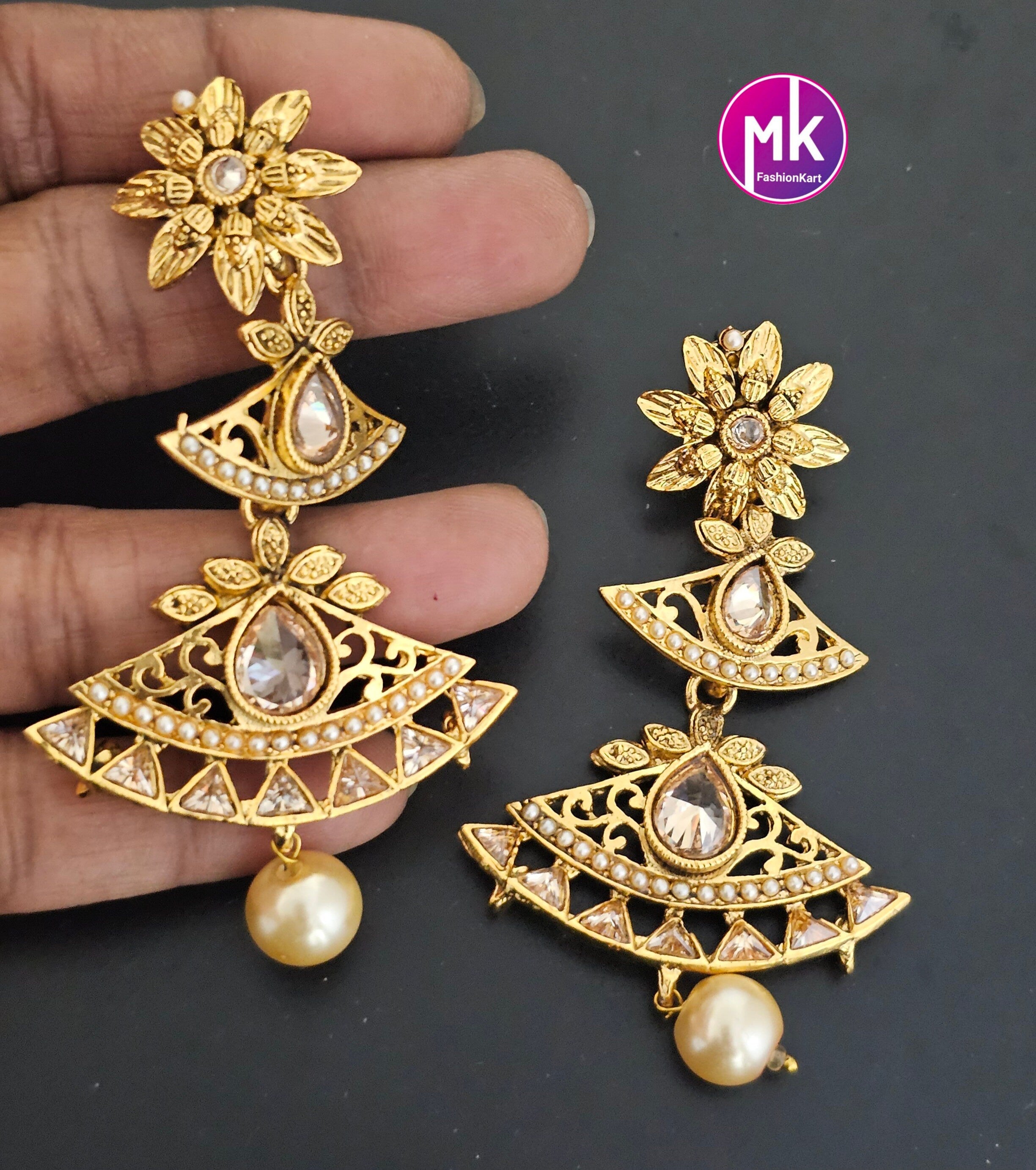 Flower design multi-layer Earrings with gold stone and hanging pearls