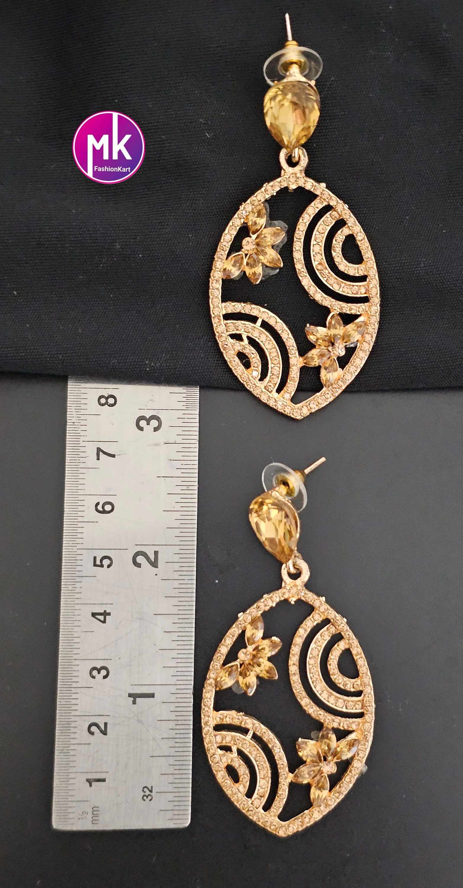 Bollywood Flower design Gold stone Earrings / Dangle Earrings